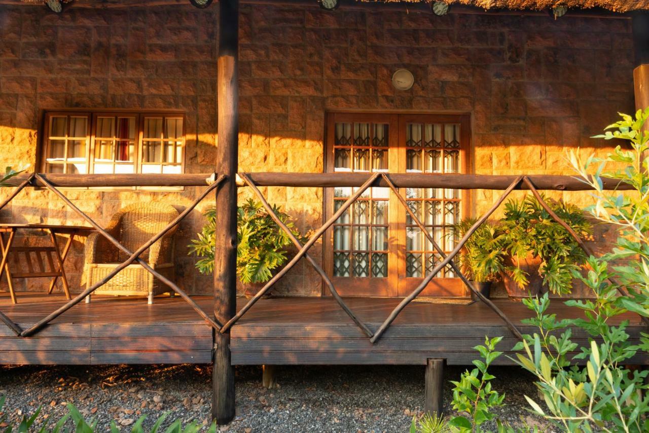 Bed and Breakfast Olive Tree Farm Magaliesburg Esterno foto