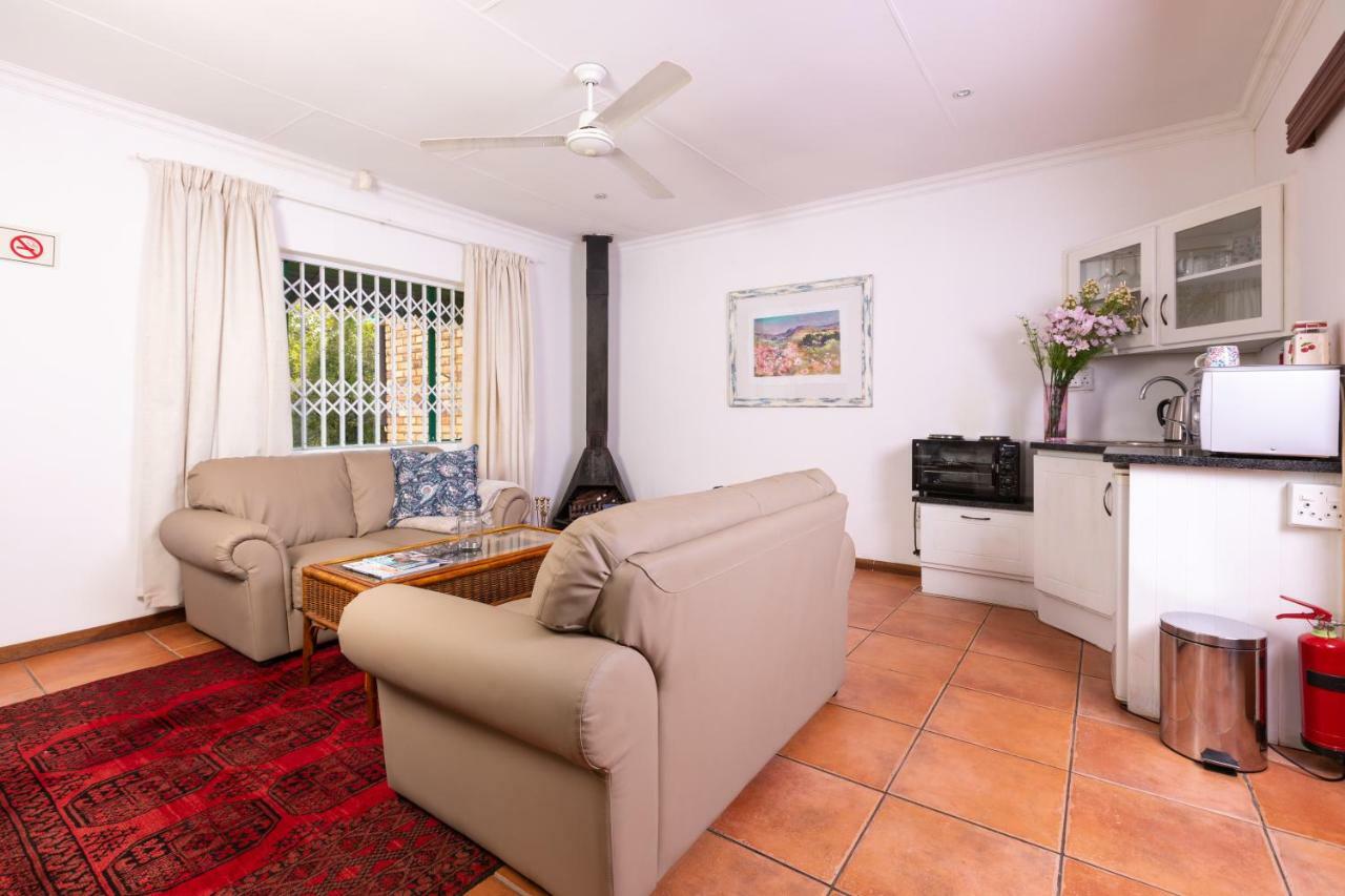 Bed and Breakfast Olive Tree Farm Magaliesburg Esterno foto