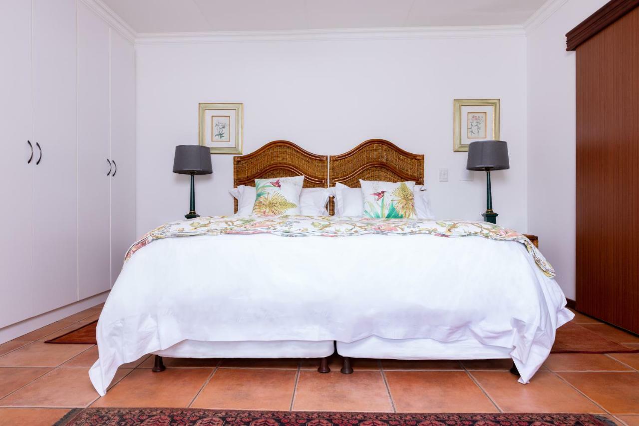 Bed and Breakfast Olive Tree Farm Magaliesburg Esterno foto