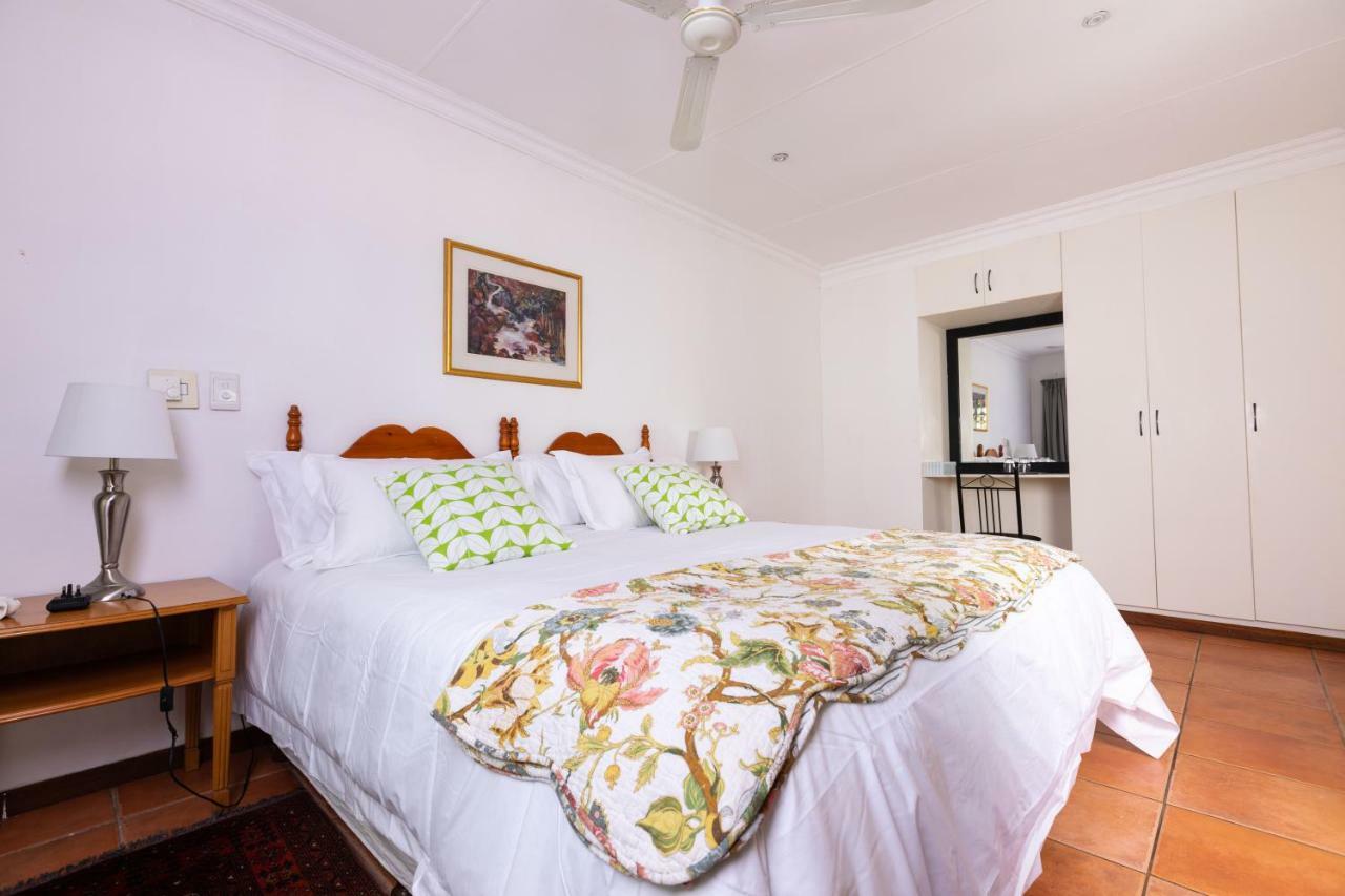 Bed and Breakfast Olive Tree Farm Magaliesburg Esterno foto