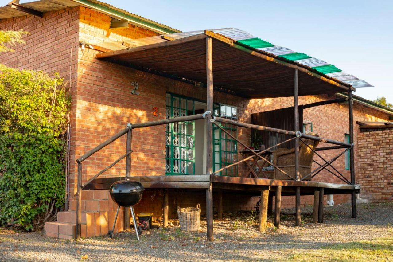 Bed and Breakfast Olive Tree Farm Magaliesburg Esterno foto